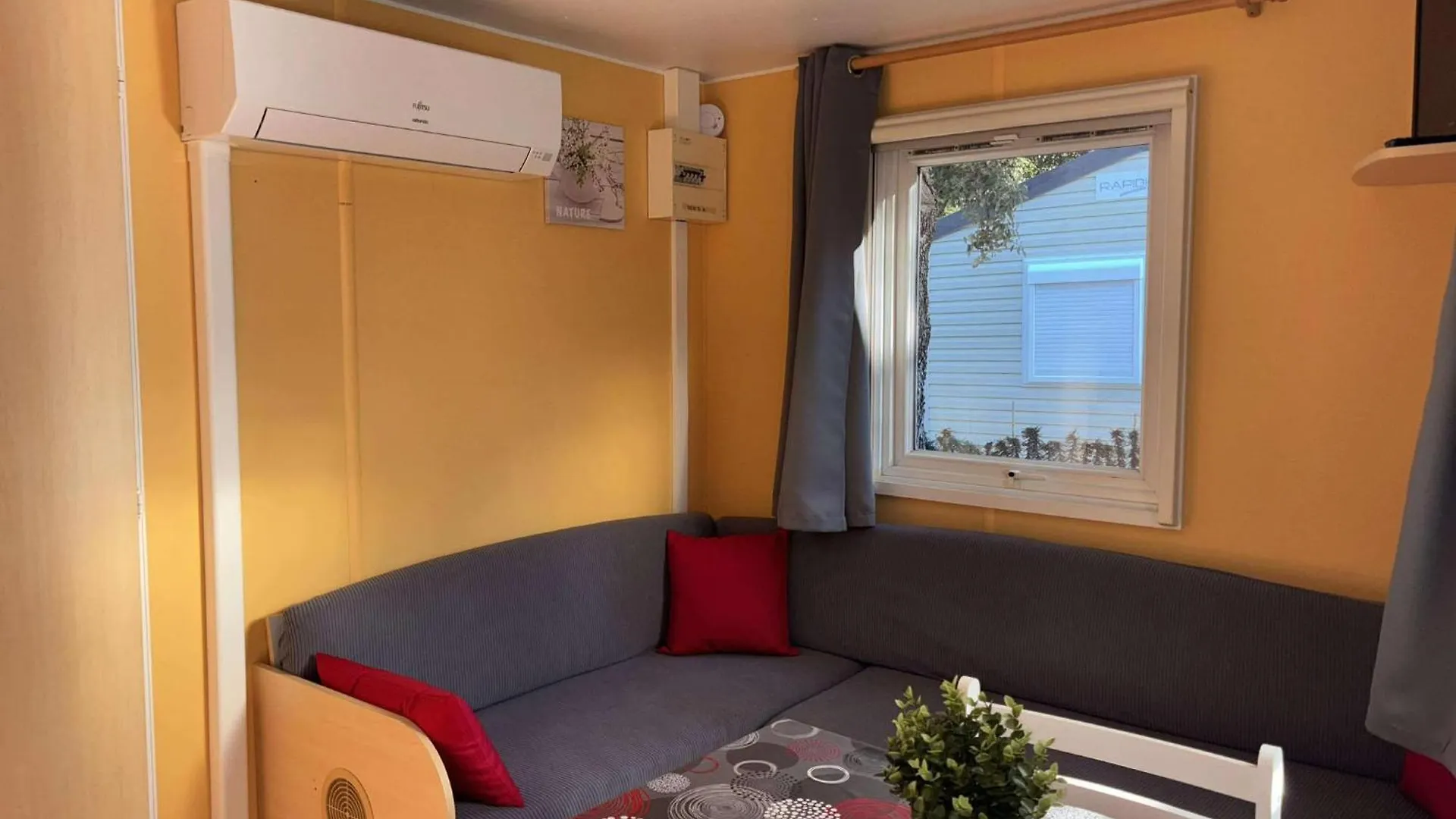 Mobil-Home 2 Personnes Climatise Orgnac-l'Aven 0*,